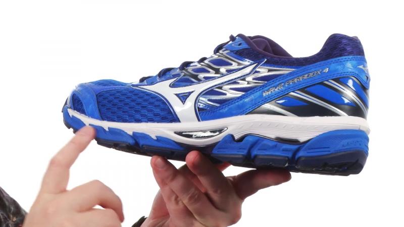 Looking for the Perfect Running Shoe. Consider the Mizuno Sweep 5 Metallic