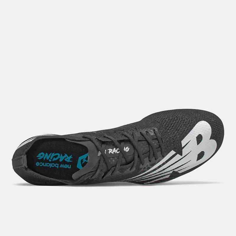 Looking for the Perfect Running Shoe in 2023. Try the New Balance MD800