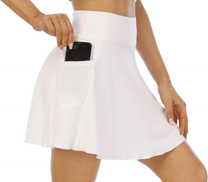 Looking for the Perfect Running Skort for Women. Discover the 15 Must-Have Features