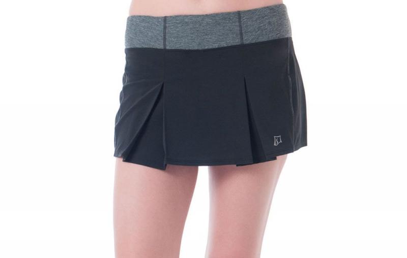 Looking for the Perfect Running Skort for Women. Discover the 15 Must-Have Features