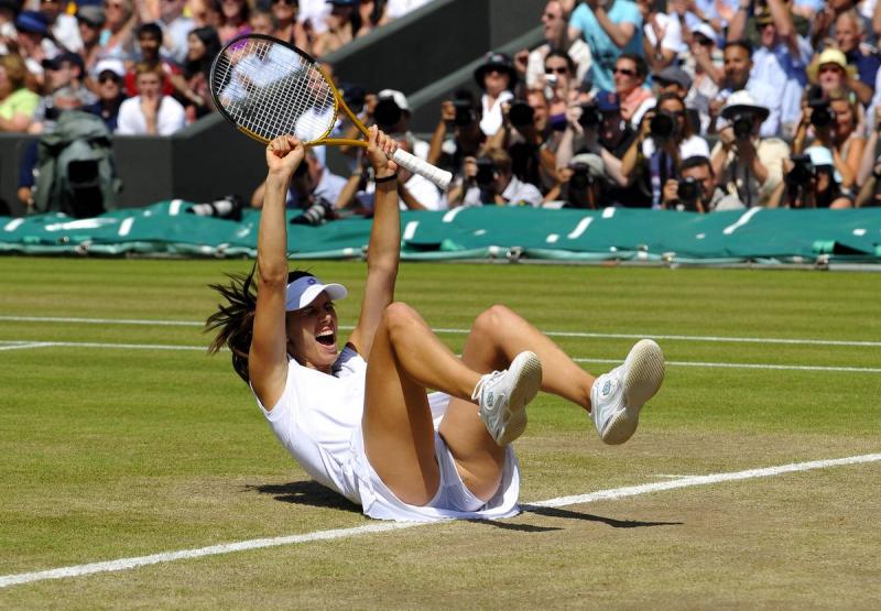 Looking for the Perfect Skirt to Play Golf or Tennis In This Year. Find Out in This Article