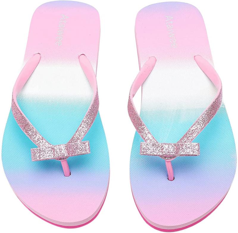 Looking for The Perfect Slides This Summer. Discover The Top Youth Sandals Your Kids Will Love