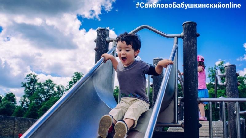 Looking for The Perfect Slides This Summer. Discover The Top Youth Sandals Your Kids Will Love
