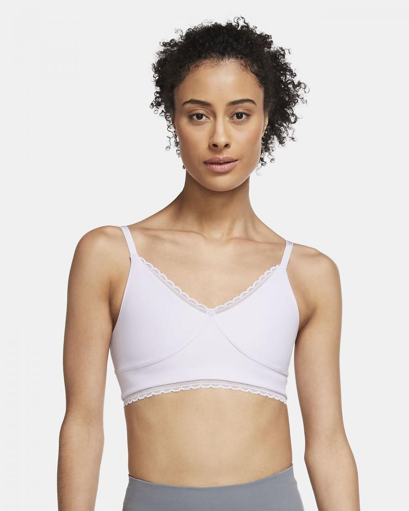 Looking for the Perfect Sports Bra: 15 Reasons Nike