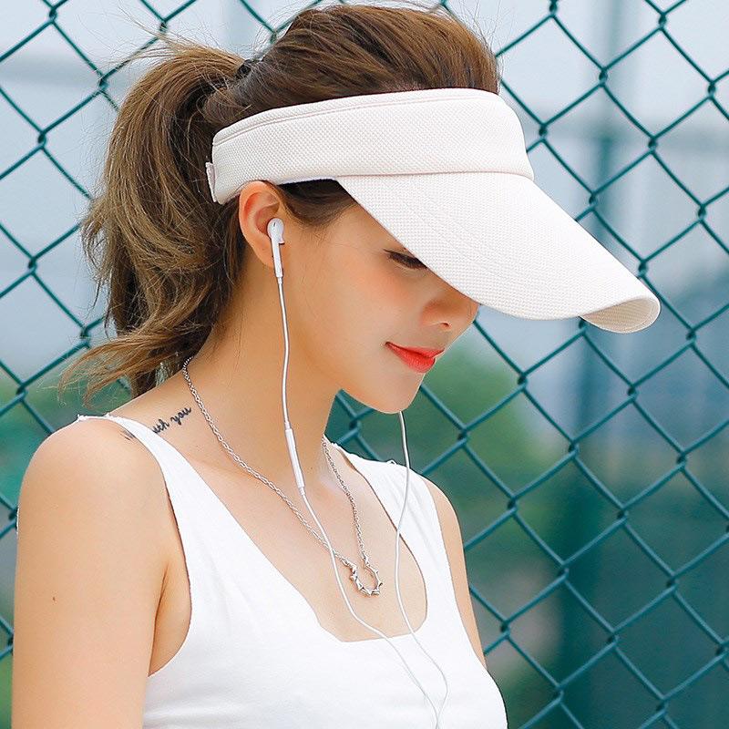 Looking for The Perfect Tennis Visor Hat: 15 Must-Have Features for Comfort and Style This Season