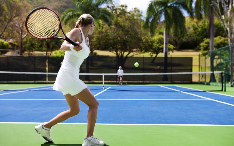 Looking for the Perfect Top to Play Tennis In This Season. Find Out the Best Women