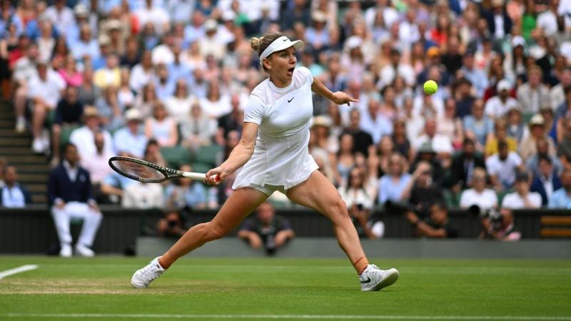 Looking for the Perfect Top to Play Tennis In This Season. Find Out the Best Women