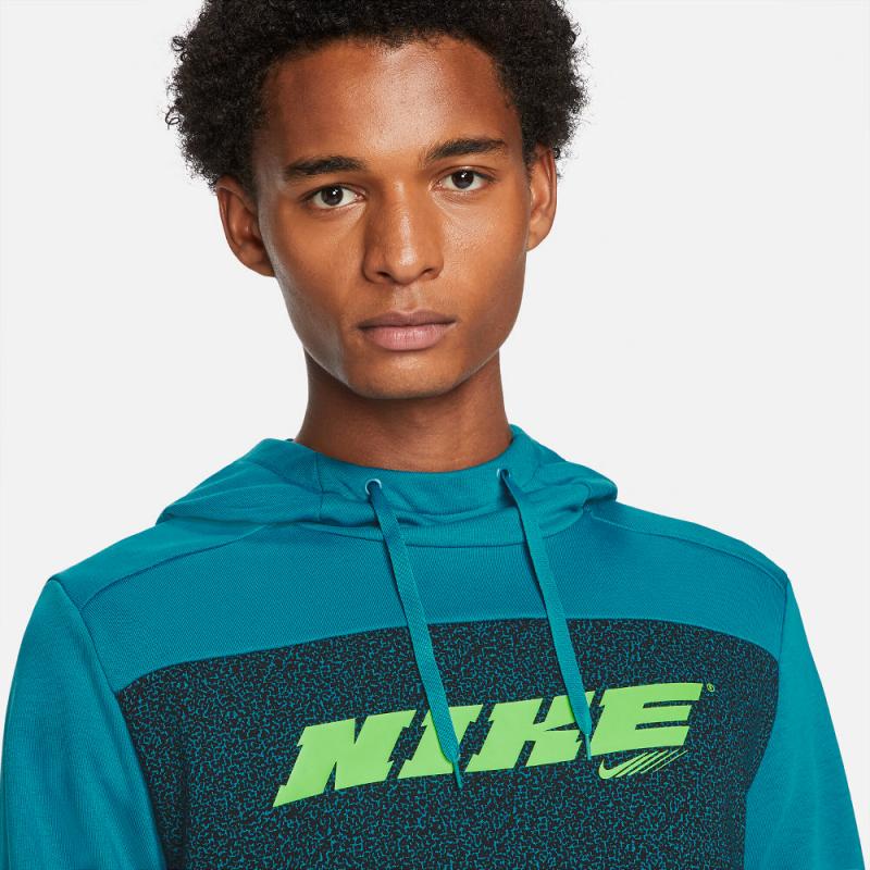 Looking for The Perfect Training Hoodie. Master These 15 Must-Knows About Nike Pro