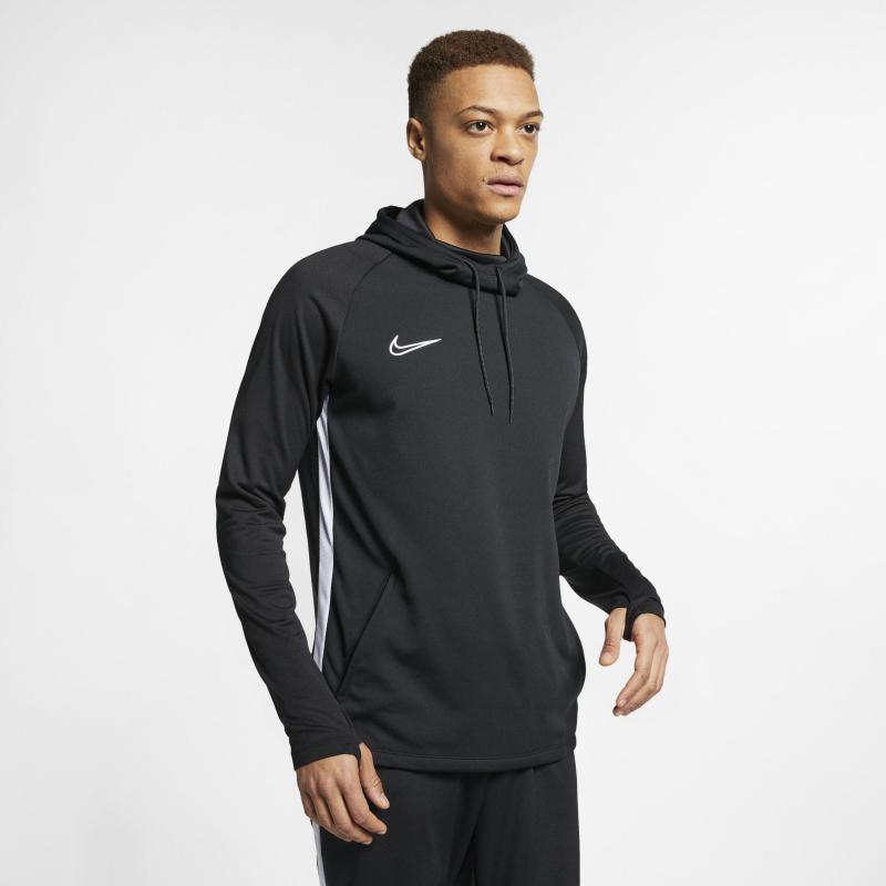 Looking for The Perfect Training Hoodie. Master These 15 Must-Knows About Nike Pro