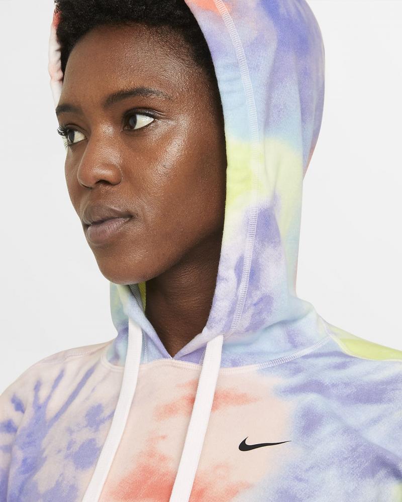 Looking for The Perfect Training Hoodie. Master These 15 Must-Knows About Nike Pro