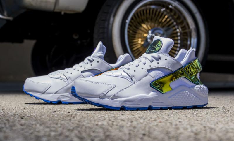 Looking for the Perfect Turf Shoe. 15 Things to Know About the Nike Huarache Pro