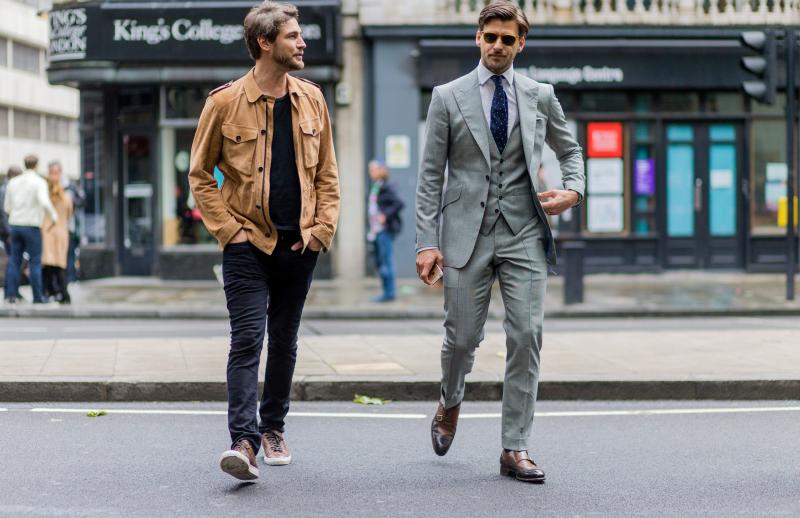 Looking for the Perfect Walking Capri Trousers. Try These 15 Styles : The Styles and Trends Worth Buying in 2023