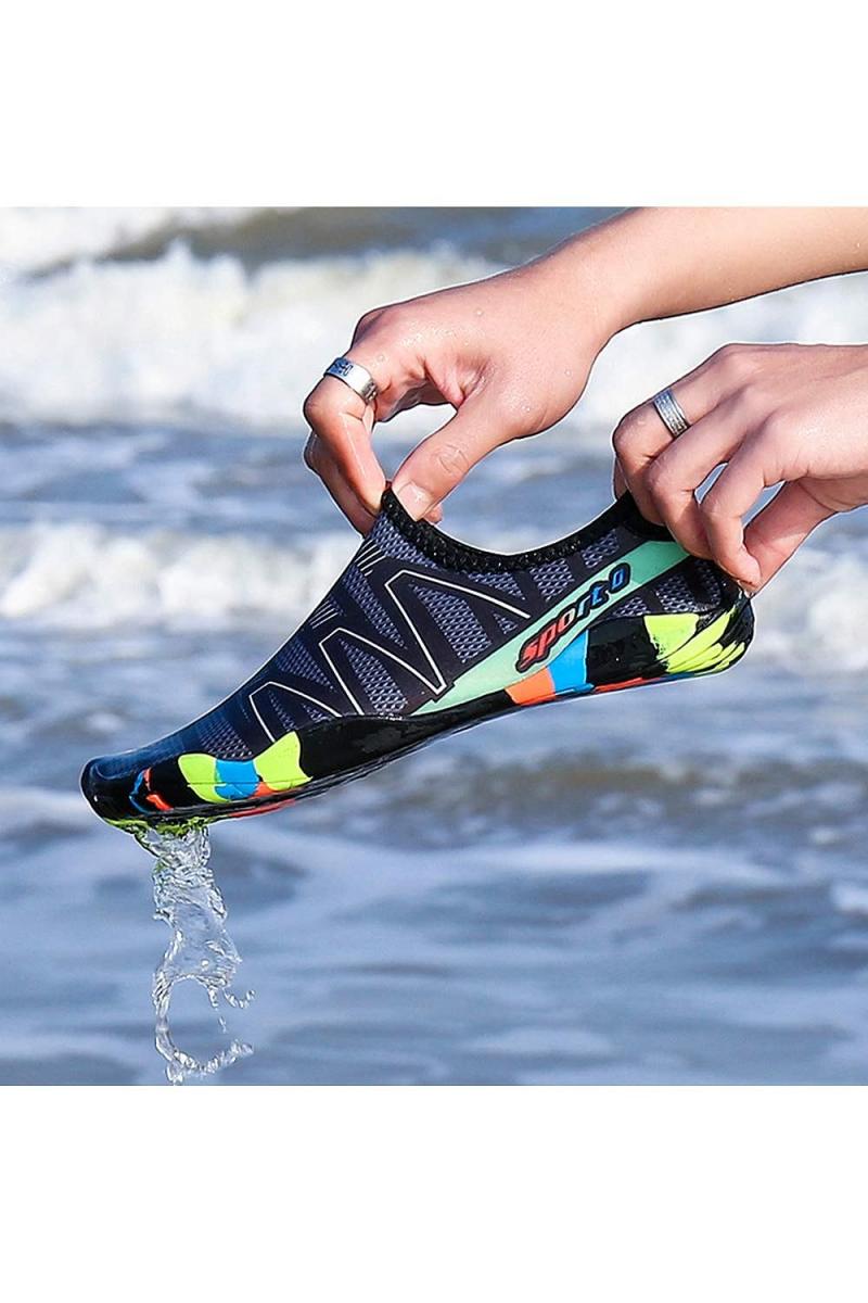 Looking for the Perfect Water Shoes This Summer. Check Out These Speedo Surf Knit Pros