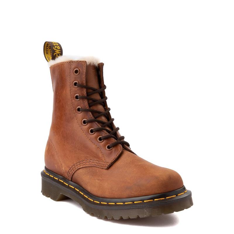 Looking for The Perfect Winter Boot. : Why Doc Martens Serena is The Only Choice