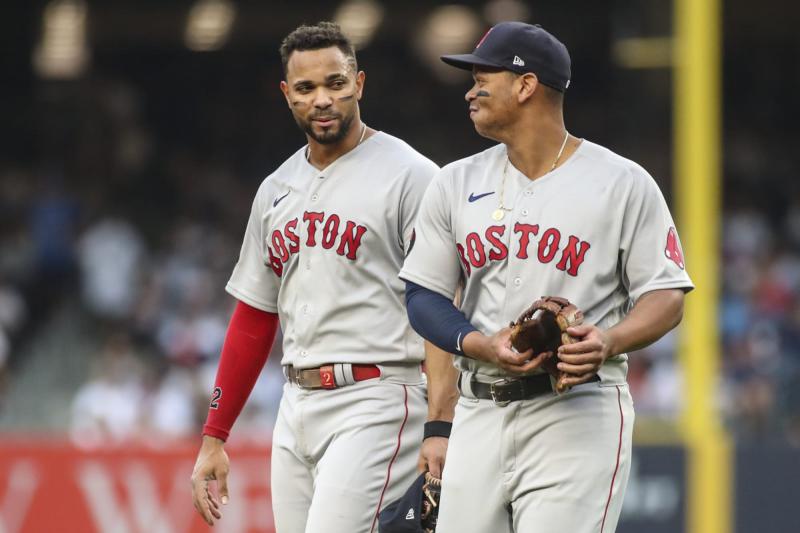 Looking for the Perfect Xander Bogaerts Jersey Gift: Here