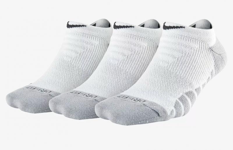 Looking for the Ultimate Cushioned Socks for 2023. Nike Everyday Max are the Answer