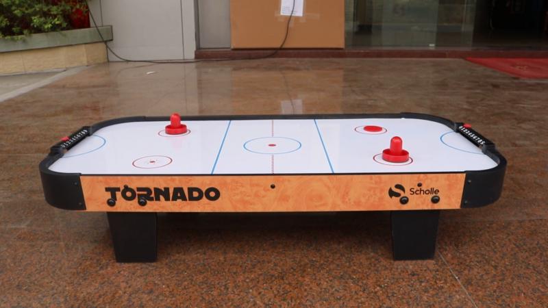 Looking for the Ultimate Home Air Hockey Experience. Discover the Best 72 Inch Tables