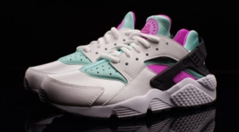 Looking for the Ultimate Sneaker: Why Nike Huarache 7 Is a Must-Have