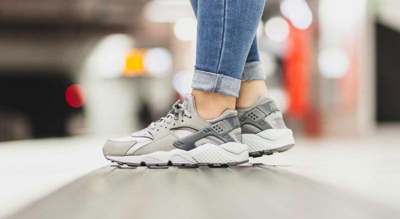 Looking for the Ultimate Sneaker: Why Nike Huarache 7 Is a Must-Have