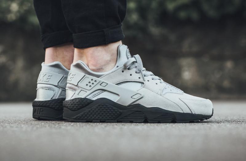 Looking for the Ultimate Sneaker: Why Nike Huarache 7 Is a Must-Have