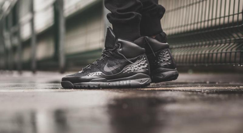 Looking for the Ultimate Sneaker: Why Nike Huarache 7 Is a Must-Have