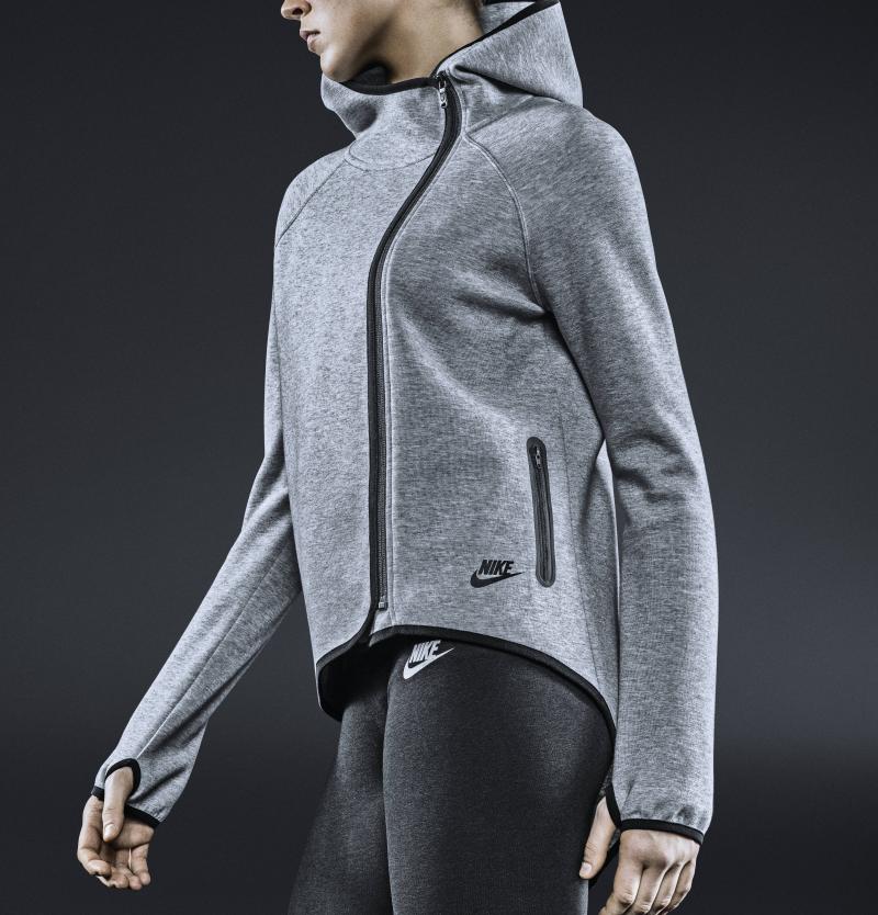 Looking For The Ultimate Sweatshirt: Why Nike Tech Fleece Rules Them All