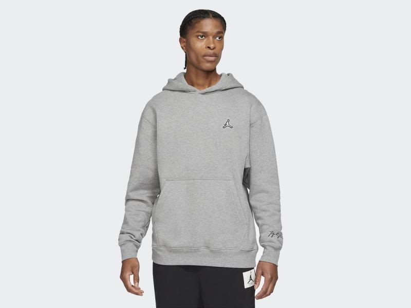 Looking For The Ultimate Sweatshirt: Why Nike Tech Fleece Rules Them All