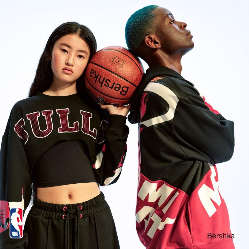 Looking for Top Basketball Gear This Year. Discover the Most Stylish Basketball Outfits for Women