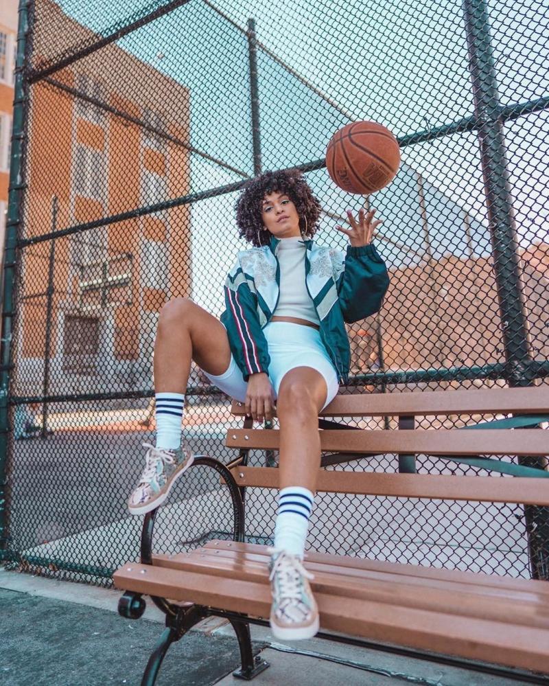 Looking for Top Basketball Gear This Year. Discover the Most Stylish Basketball Outfits for Women