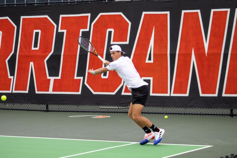 Looking for Top Mens Tennis Shoes under $100. : Discover the Best Styles Here