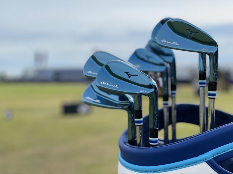 Looking for Top Mizuno Golf Apparel: Discover the 15 Best Mizuno Golf Clothing Items You Need in Your Bag This Year