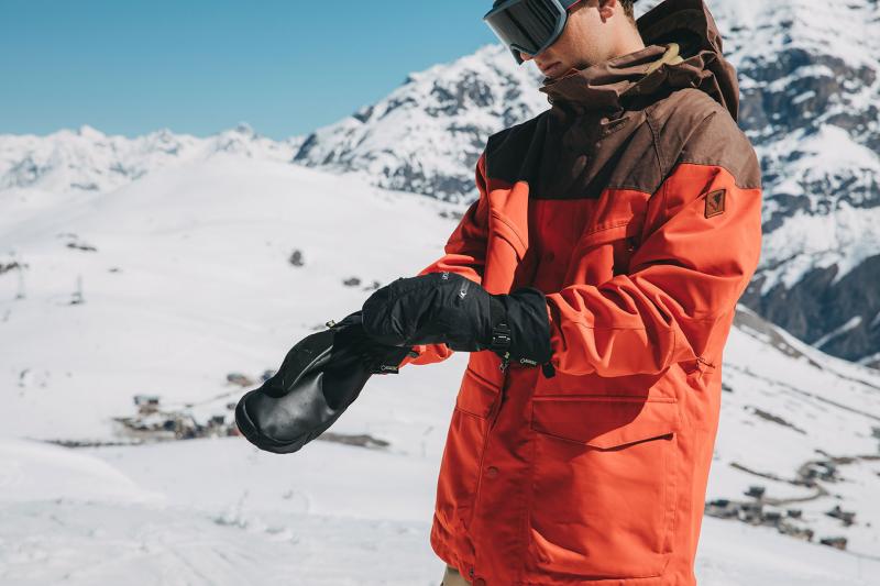 Looking for Top MX Gloves This Year: Discover the 15 Best Options