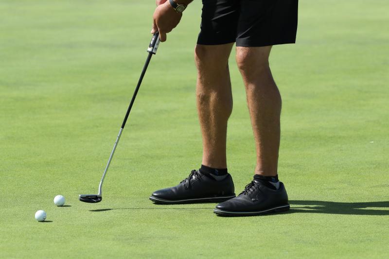 Looking for Top Quality Golf Shoes This Year. Consider Walter Hagen