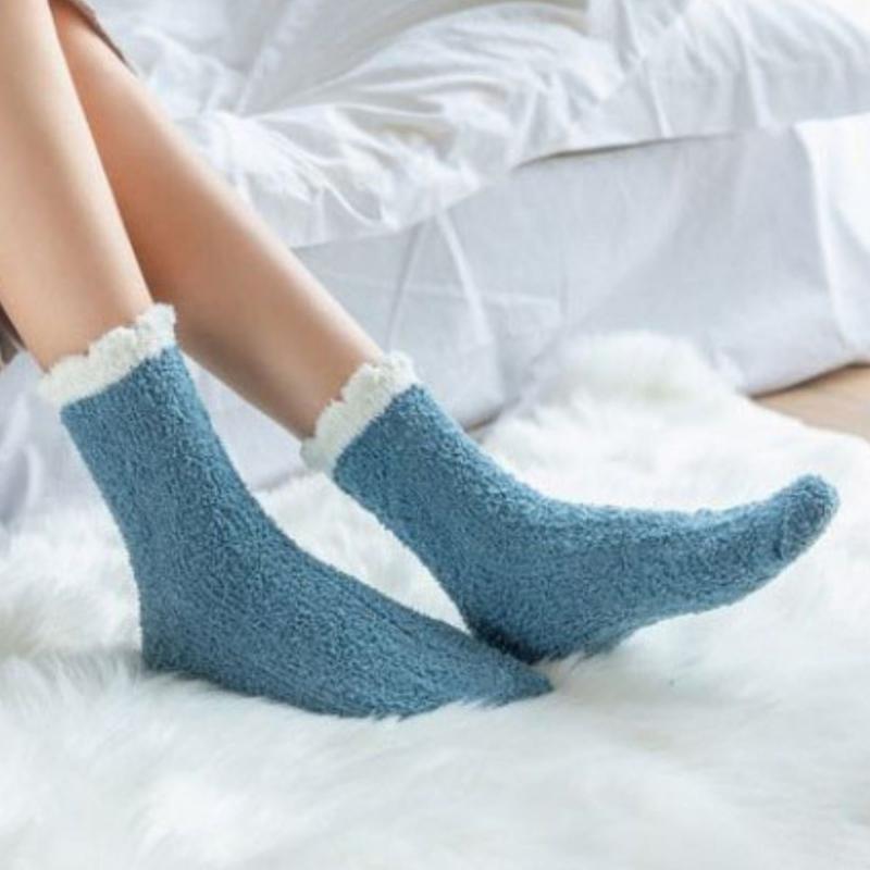 Looking for Warm Winter Socks This Season. Discover 15 Cozy Cabin Sock Styles to Try