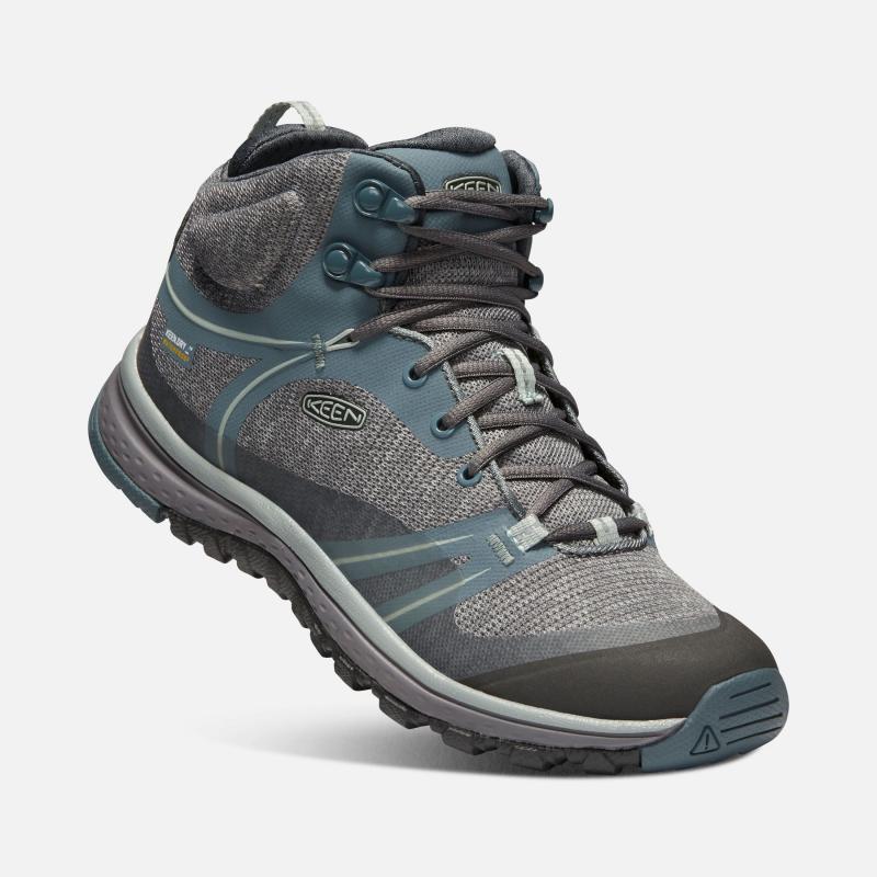Looking for Waterproof Hiking Shoes. Discover The Best Keen Dry Options