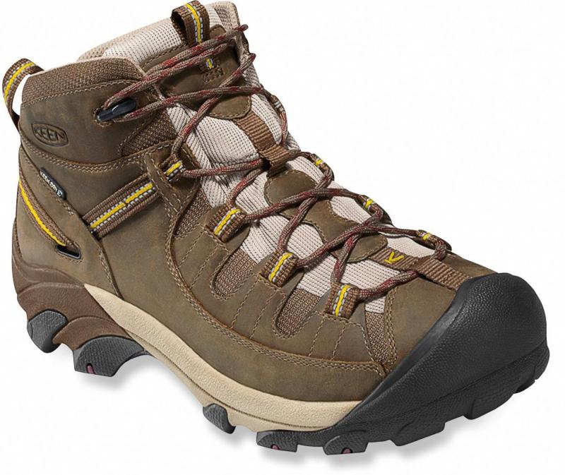 Looking for Waterproof Hiking Shoes. Discover The Best Keen Dry Options