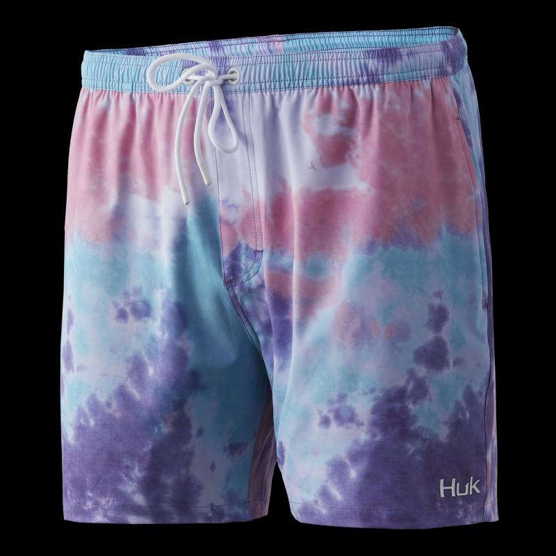 Looking for Waterproof Swim Shorts. Here are 15 Key Features of the Huk 5.5 Men