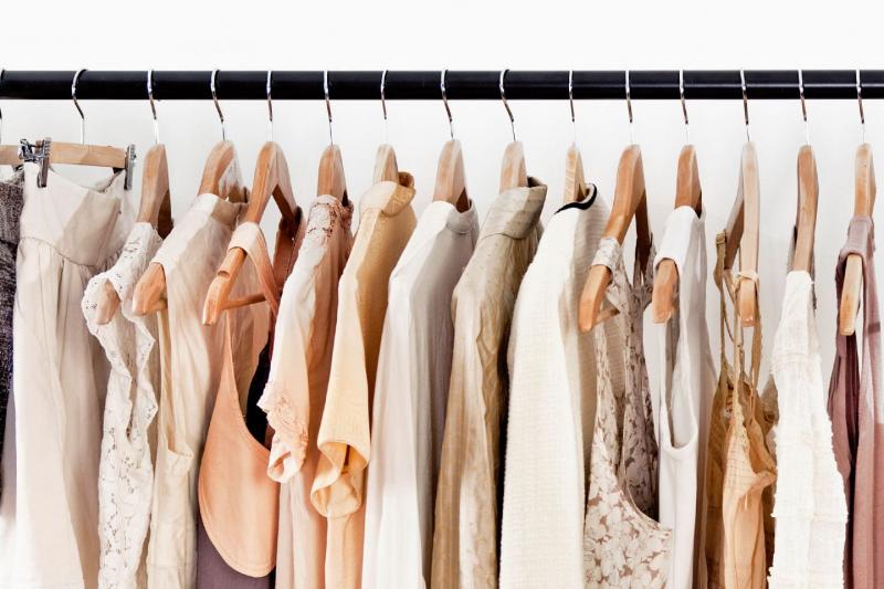 Looking for What to Wear on Your Boat This Year. 14 Clothing Items You Need