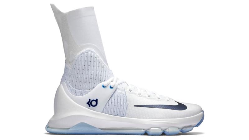 Looking for White Basketball Shoes. The 15 Best Models for 2022