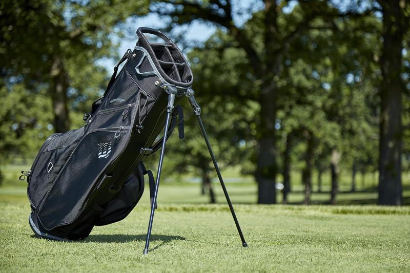 Looking for Wilson Golf Bags This Year: Discover the Best Models on Sale Now