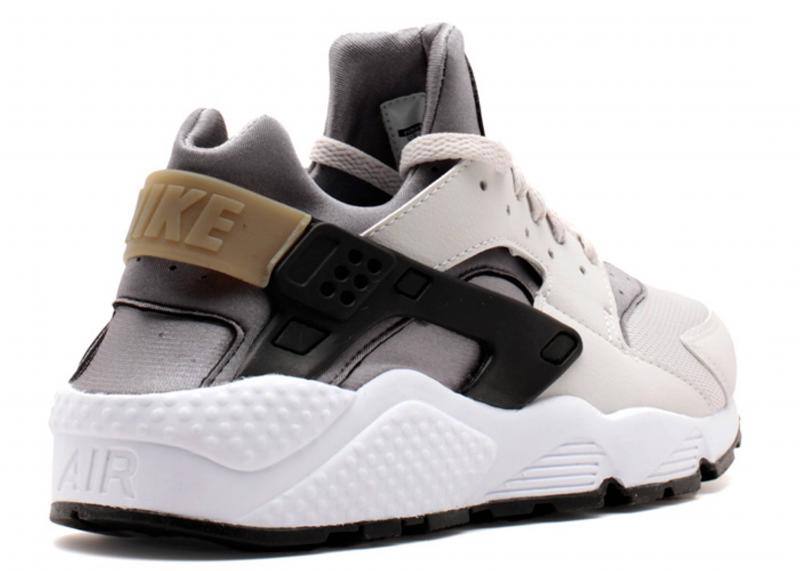 Looking for Wolf Grey Sneakers This Year. Check Out These Cool Grey Nike Huaraches