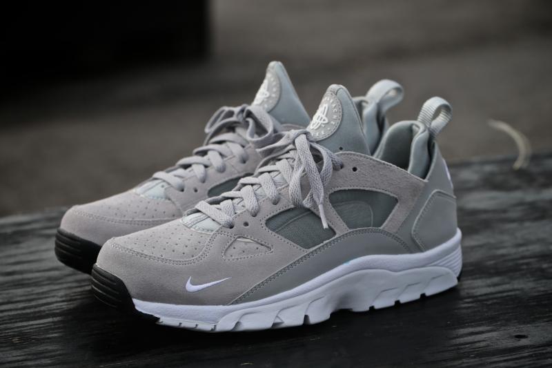 Looking for Wolf Grey Sneakers This Year. Check Out These Cool Grey Nike Huaraches