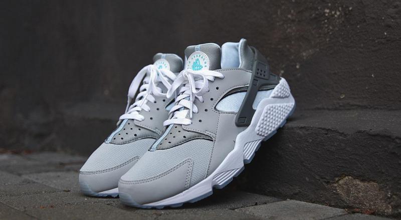 Looking for Wolf Grey Sneakers This Year. Check Out These Cool Grey Nike Huaraches