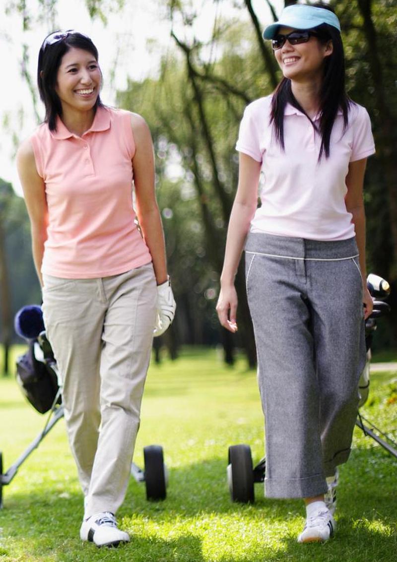 Looking for Womens Golf Polos This Year. Try These Stylish yet Affordable Options