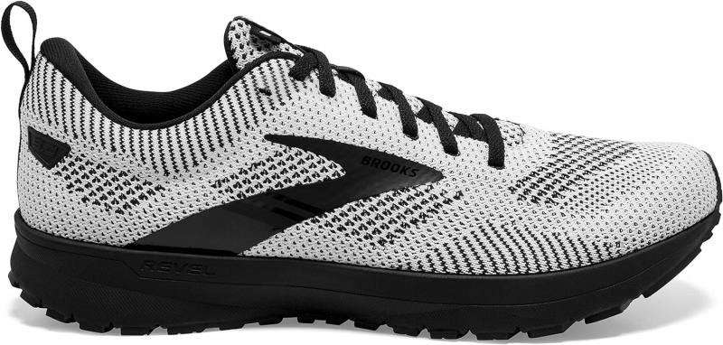 Looking for Your New Favorite Running Shoe This 2023. Try These 15 Features of the Brooks Revel 5 Black