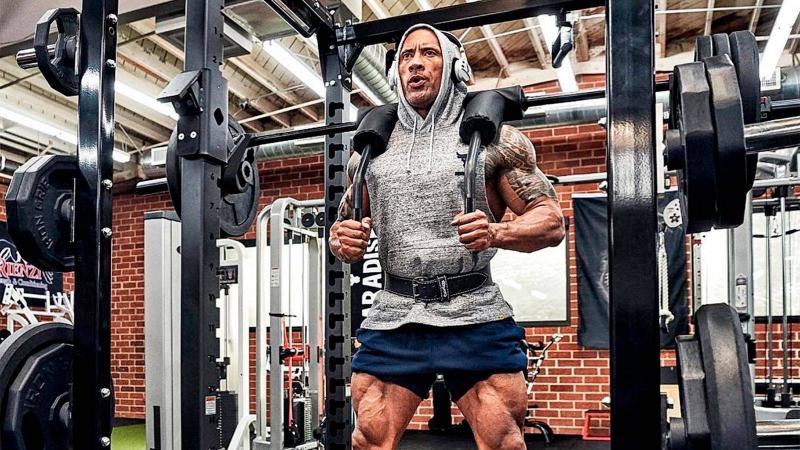 Looking Good in the Gym: 15 ways The Rock