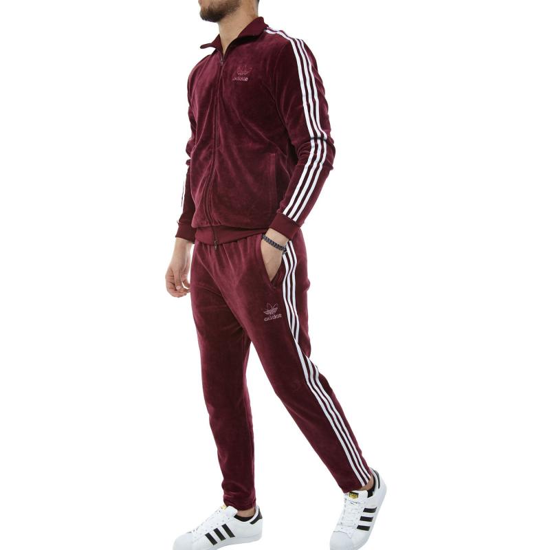 Looking Sharp in 2023: 15 Ways to Style an Iconic Adidas Tracksuit