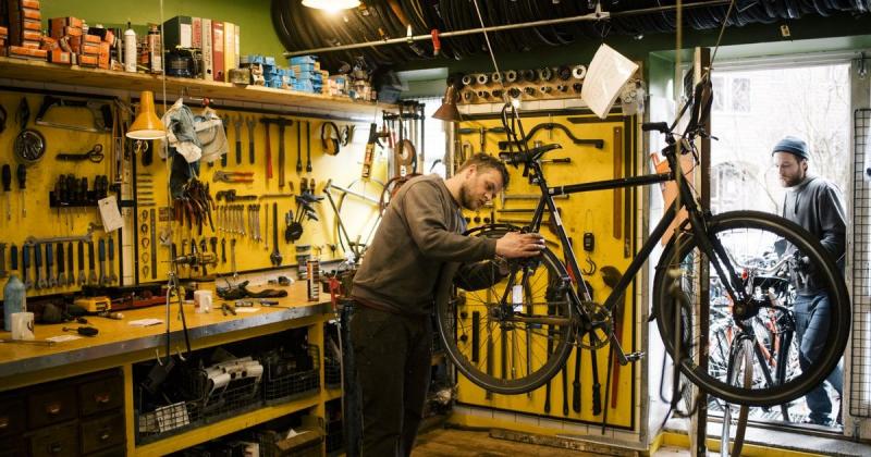 Looking to Add a Compact Cycling Bike to Your Home Gym. Here are 15 Key Things to Consider Before Buying