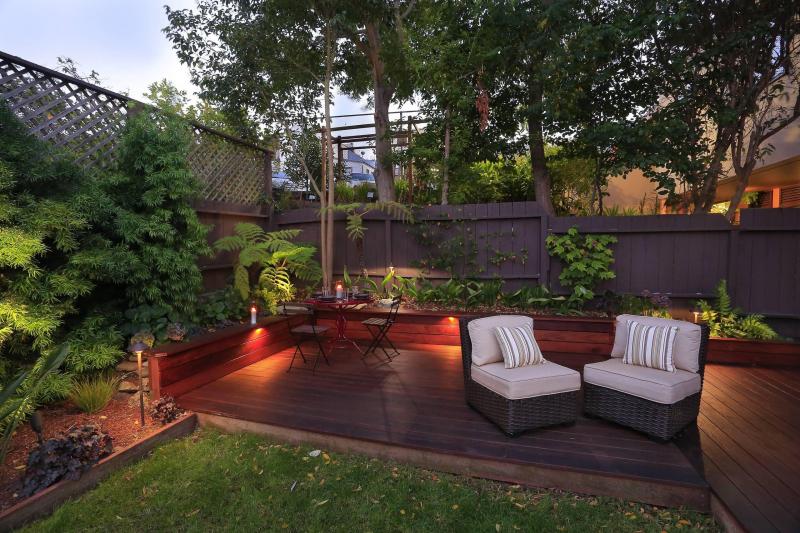 Looking to Add a Lattice Wall to Your Home This Summer. Here Are 15 Gorgeous Ideas