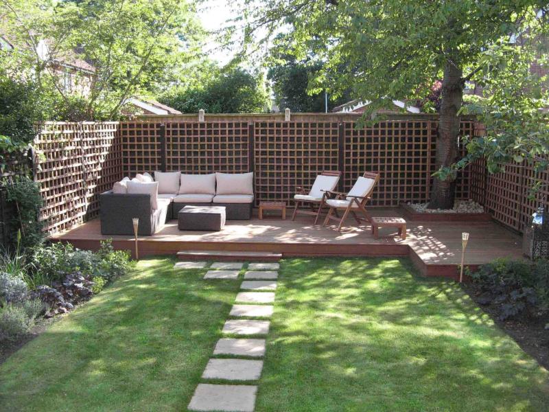 Looking to Add a Lattice Wall to Your Home This Summer. Here Are 15 Gorgeous Ideas